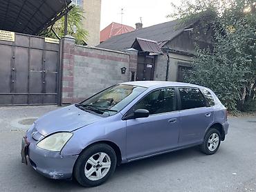 Унаа сатуу: Honda Civic: 2001 г., 1.5 л, Вариатор, Бензин, Хетчбек — 3