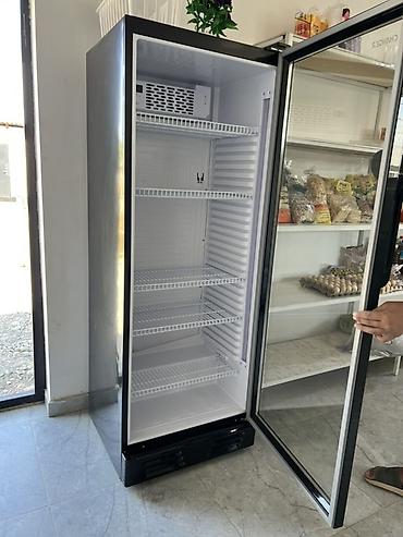 Торговый холодильник-витрина CHANGER с одной стеклянной дверью