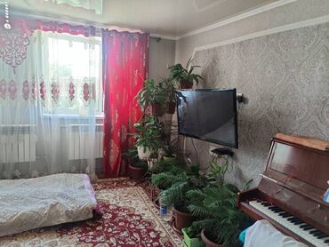 продаю дом ала арча: Дом, 90 м², 3 комнаты, Агентство недвижимости, Евроремонт