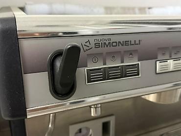купить гриль: Профессиональная эспрессо‑машина Nuova Simonelli (серия с электронным — 3