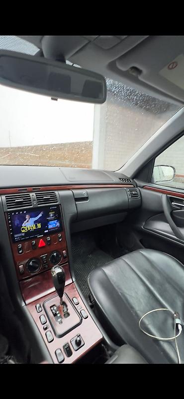 Mercedes-Benz: Mercedes-Benz E-Class: 2000 г., 2.6 л, Типтроник, Бензин, Седан — 8