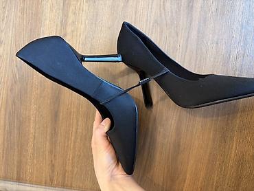 Tuflilər: Yeni! Bershka qadın tuflisi - Rəng: qara - Model: klassik, sivri — 4
