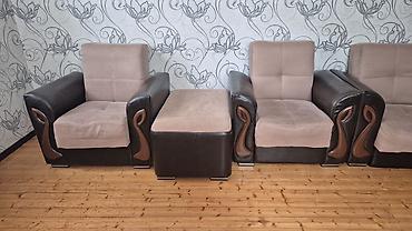 qoşa divan: Mebel dəsti – qonaq otağı üçün Tərkibi: - 1 ədəd 3 nəfərlik divan - 2 — 3