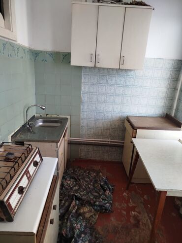 установка мебели: Mətbəx mebeli masa ve qaz peci ile birlikdə 100 manat. Unvan