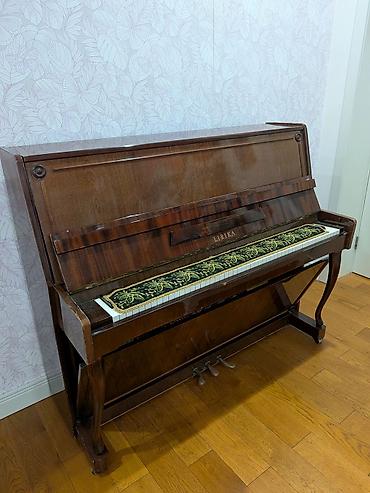 Musiqi alətləri: Piano Lirika.
Piano əla vəziyyətdədir, təzəlikcə köklənib — 2