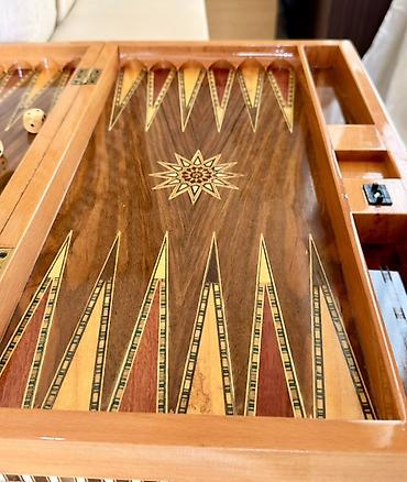 nerd daslari: 🎲 Helena Wood Art – Premium Əl İşli Nərd (Tam Orijinal) Nərd — 6