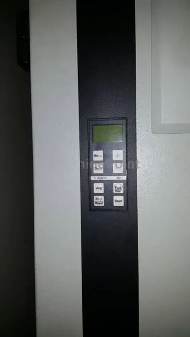 Poljoprivredne mašine: TEHNIČKE SPECIFIKACIJE: • Izlazni kapacitet: 1200 kg/h • Prečnik — 4