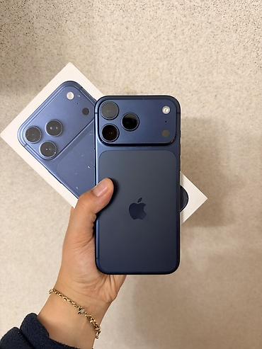 касио про трек: IPhone 17 Pro Max, Б/у, 256 ГБ, Midnight, 100 % — 2