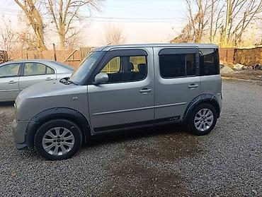 Nissan: Nissan Cube: 2004 г., Хэтчбэк — 3