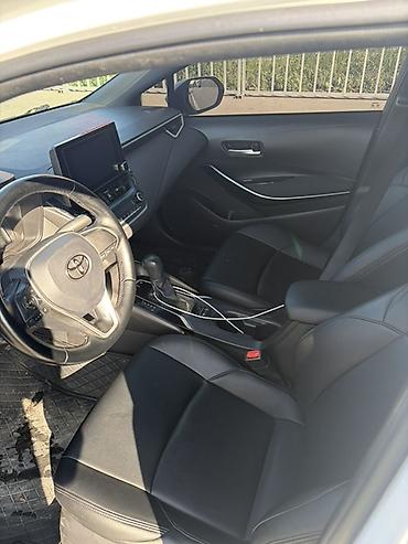 Продажа авто: Toyota Corolla: 2023 г., 1.8 л, Автомат, Гибрид, Седан — 7