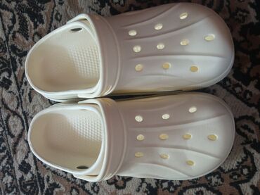 мужская обувь б у: Кроксы белые новые 45 размер