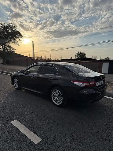 Продажа авто: Toyota Camry: 2018 г., 2.5 л, Автомат, Гибрид, Седан — 2