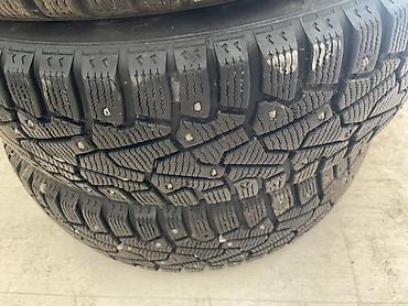 зимние: Комплект зимних шипованных шин 185/65 R15 92T M+S - Размер: 185/65 — 1