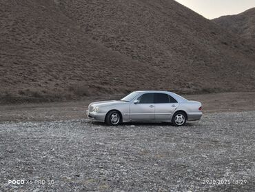 Mercedes-Benz: Mercedes-Benz E-Class: 2001 г., 2.6 л, Механика, Бензиновая, Седан — 5