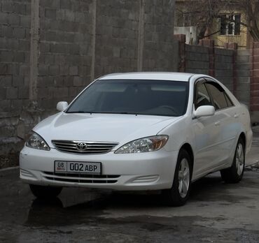 голуф 2: Toyota Camry: 2004 г., 2.4 л, Автомат, Бензин, Седан