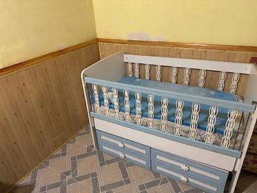 Beşiklər: Oğlan üçün, İşlənmiş, Beşik, Matras ilə — 1