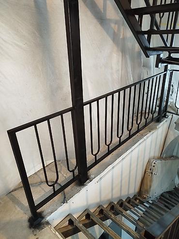 Обшивка лестниц: Лестница на заказ кара жыгач жангак, сосна перила дерево и железный — 11