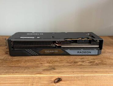 меняю на буфер: Видео карта, Колдонулган, Radeon RX, 16 GB, ПК үчүн