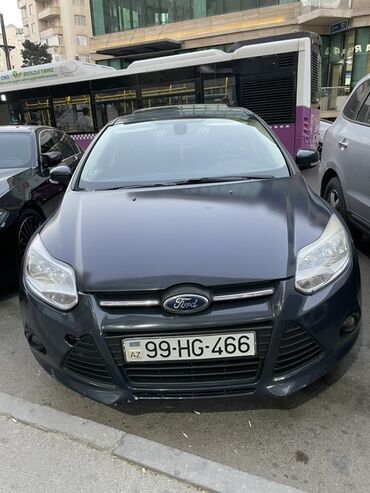 fort fujin: Ford Focus: 1.6 l | 2014 il 141000 km Hetçbek