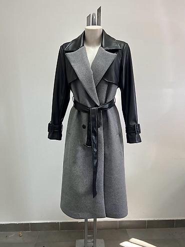 Dugo zenski kaput sa eko kozom
4999 din
S M L XL