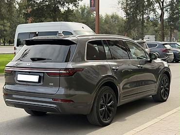 Lixiang: Lixiang One: 2021 г., 1.2 л, Автомат, Электромобиль, Кроссовер — 3