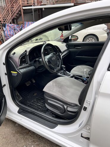 Hyundai: Hyundai Avante: 2016 г., 1.6 л, Автомат, Бензин, Седан — 10