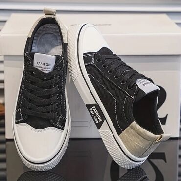 Туфли: Unisex günlük krossovka – “Fashion Fst. 1985” dizaynı - Rəng: qara–ağ