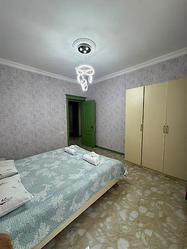 kohnə tikili evlərin satisi: Hovuzlu həyət evi — 10