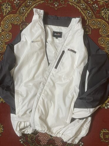 ветровка мужской: Куртка L (EU 40), XL (EU 42), цвет - Серый