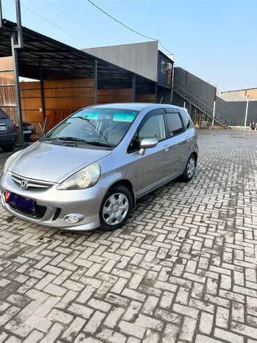 honda fit рестайлинг: Honda Fit: 2004 г., 1.3 л, Вариатор, Бензин, Седан