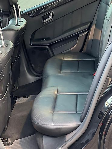 Mercedes-Benz: Mercedes-Benz : 2010 г., 3 л, Автомат, Бензин, Седан — 11