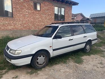 Volkswagen: Volkswagen Passat Variant: 1994 г., 2 л, Механика, Бензин, Универсал — 6