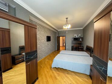 1 комнатная квартира в новостройке: Yasamal, 3 otaqlı, Yeni tikili, m. Elmlər Akademiyası, 150 kv. m