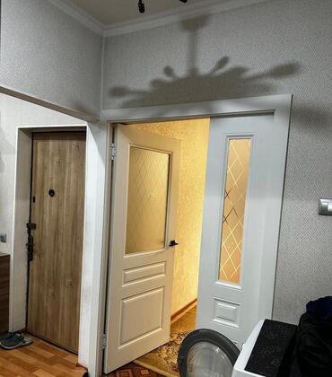 квартира рынок кудайберген: 2 комнаты, 50 м², 105 серия, 1 этаж, Евроремонт