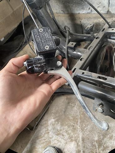 Мотозапчасти и аксессуары: Рама — 12