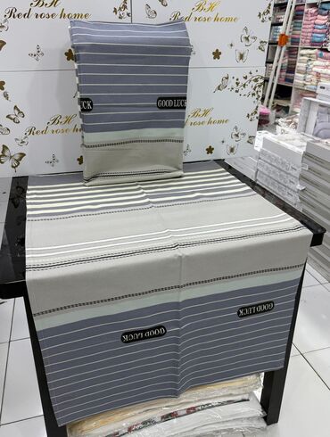 Kolqotkalar, corablar: Isdeline unvana cadirilma pulsuz — 15