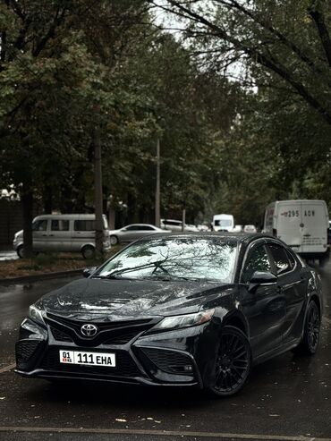 авто машина арзан: Toyota Camry: 2021 г., 2.5 л, Автомат, Бензин, Седан