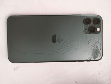 Apple iPhone: IPhone 11 Pro Max, Б/у, 64 ГБ, Зеленый, Зарядное устройство, Чехол, 77 %