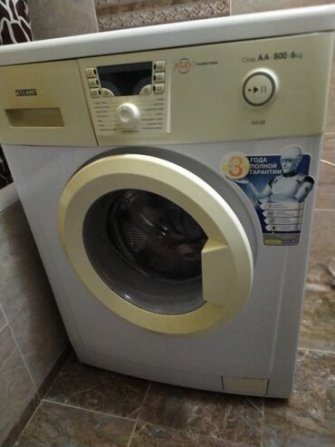 стиральная порошок: Продаю стиральная машина очень срочна работает отлично состояние