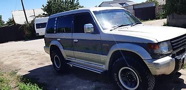 машина сатылат бишкек: Mitsubishi Pajero: 1993 г., 2.5 л, Кол менен иштөөчү, Дизель, Жол тандабас — 3