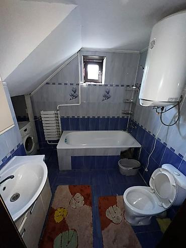 Продажа домов: 6 комнат, 180 м², 4200 соток, Бишкек, Собственник — 10