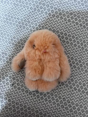 Плюшевый брелок‑зайчик из мягкого искусственного меха. - Цвет