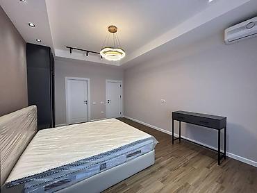 Yeni tikili: İcarəyə verilir 3 otaqlı yeni tikili 140 m², Ağ şəhər q. Kateqoriya — 11