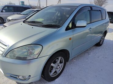 toyota east: Toyota Ipsum: 2002 г., 2.4 л, Автомат, Бензин, Минивэн