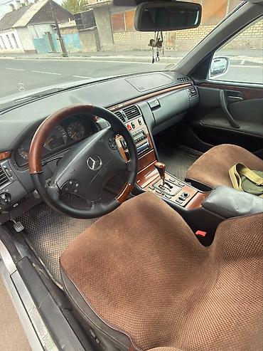 Продажа авто: Mercedes-Benz E-Class: 2000 г., 3.2 л, Автомат, Бензин, Седан — 4