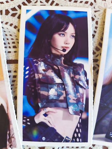 İncəsənət və kolleksiyalar: BLACKPINK foto kartları seti - Məzmun: 4 ədəd foto kart – səhnə — 5
