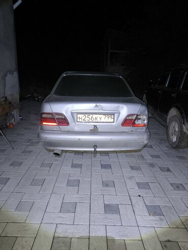 Mercedes-Benz: Mercedes-Benz E-Class: 2000 г., 2.2 л, Автомат, Дизель, Седан