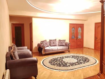 Uzunmüddətli kirayə mənzillər: Mənzil kirayə verilir. 4 otaq, 18.16 mərtəbə, 192 kv. M.Mirqasımov — 16