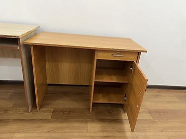 тумбочки офисные: Компактные офисные/домашние письменные столы из ЛДСП, 2 шт — 6