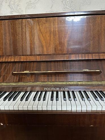 гита: 🎹 Фортепиано/Пианино (акустическое) 🏷️ Марка / Модель: «Ростов-Дон» — 3